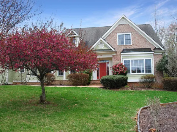 1330 Elderberry Pl, Earlysville, VA 22936