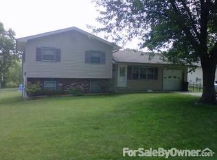 823 S 40th St, Saint Joseph, MO 64507