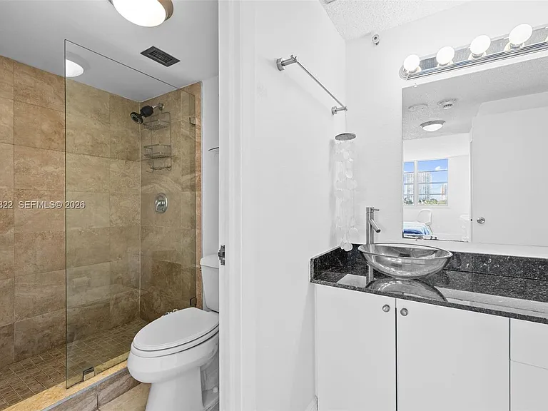 500 Bayview Dr #325 — Photo 25