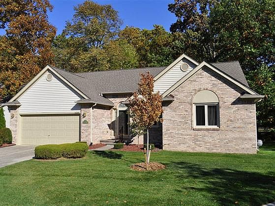 1st image of 41559 Blairwood Cir