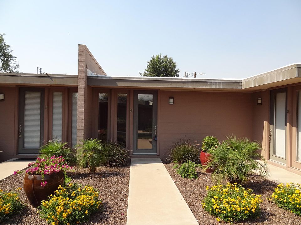 Front of unit