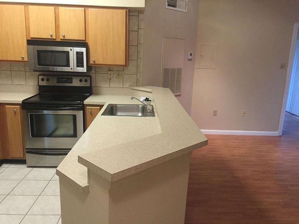 1st image of 2445 SW 18th Ter APT 917