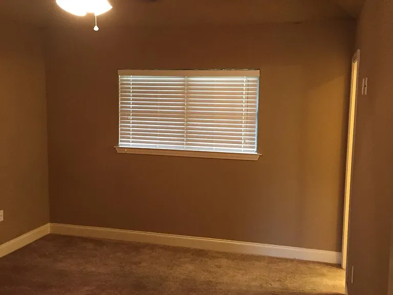 802 Huntwyck Cir — Photo 10