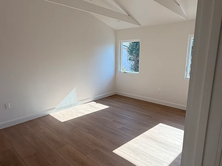 227 Prospect Ave #A — Photo 12