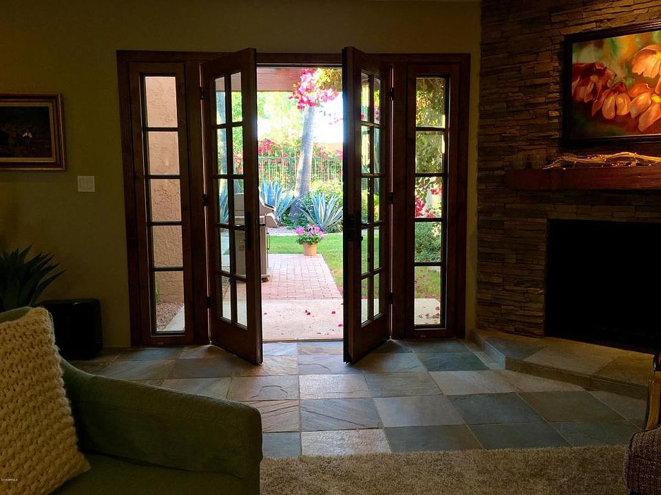 1st image of 8045 E Via De Viva