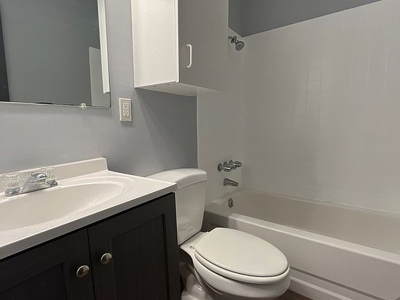 5th image of 1207 B St #3