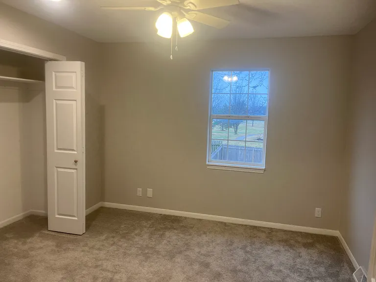 Large 2nd Bedroom!