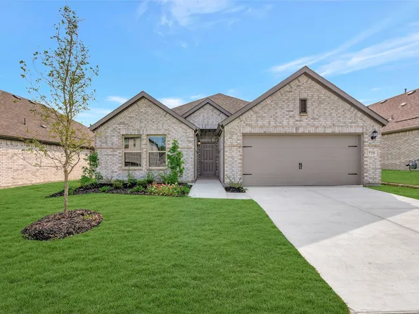 725 Grand Dale Dr, Lavon, TX 75166