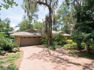 9618 Hollyglen Pl, Windermere, FL 34786