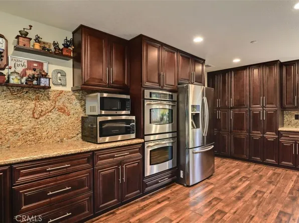 825 Woodlawn Ave, San Bernardino, CA 92407