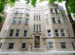 7446 N Damen Ave APT 2S, Chicago, IL 60645