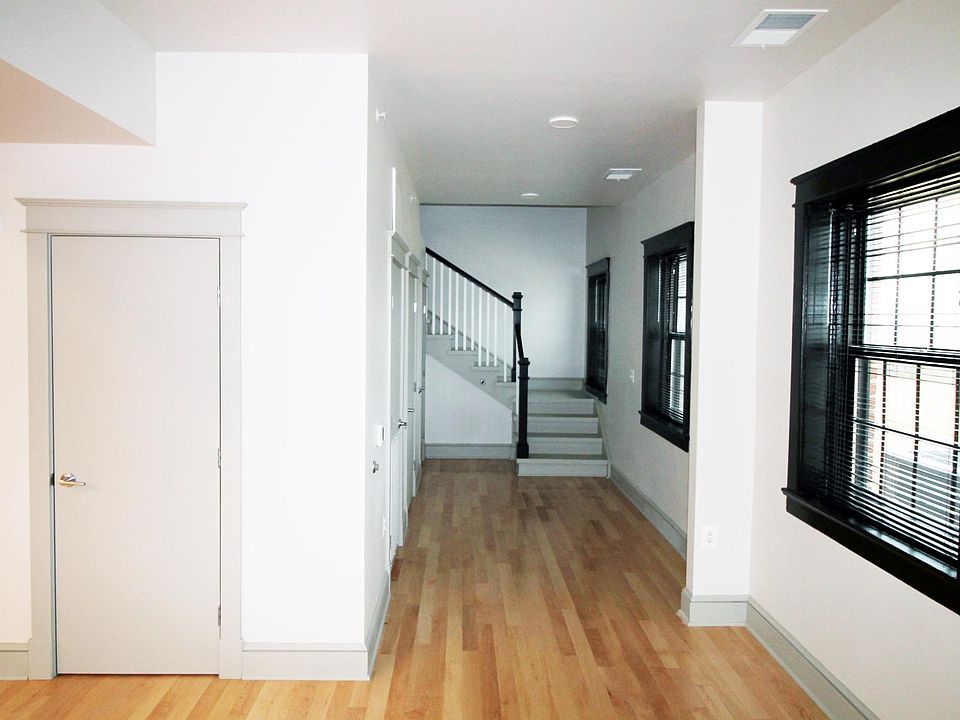 Guard's Quarters Condominiums 9380 Quadrangle St Lorton VA Zillow