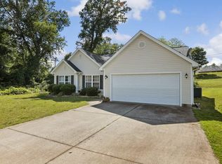 320 Winston Ln, Roebuck, SC 29376