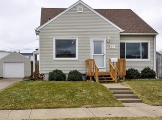 1814 21st Pl S, La Crosse, WI 54601