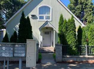 474 E 14th Aly APT 13, Eugene, OR 97401