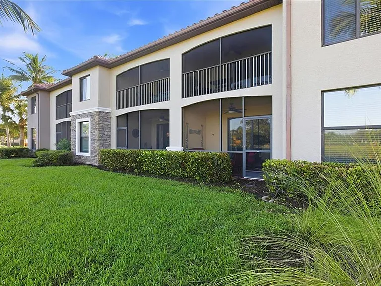 9844 Venezia Cir #714 — Photo 39