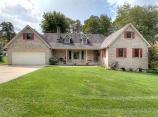 1116 Hickory Mills Dr, Hurricane, WV 25526