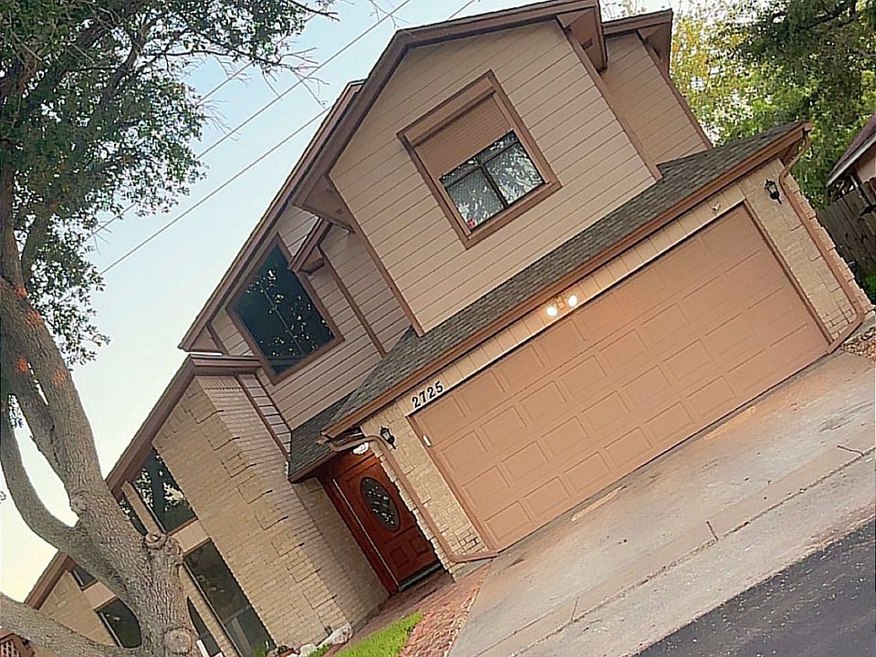 1st image of 2725 Persimmon St
