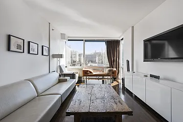 Rented by Nest Seekers International