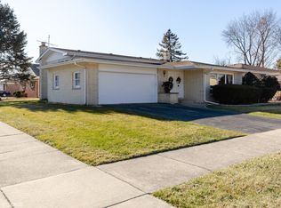 16948 School St, South Holland, IL