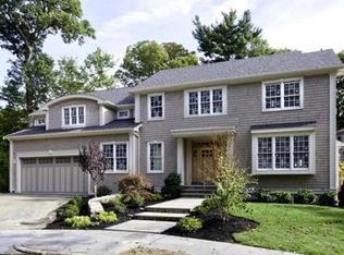 4 Newbrook Cir, Newton, MA 02467