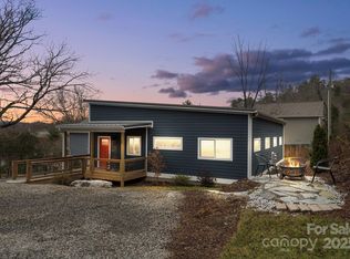 20 & 22 Garden Rd, Asheville, NC 28804