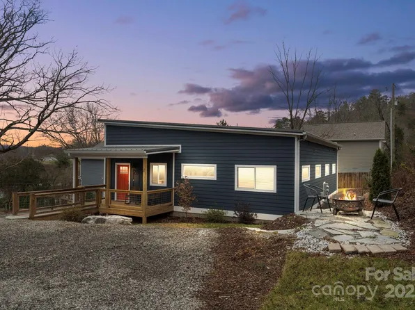 20 & 22 Garden Rd, Asheville, NC 28804