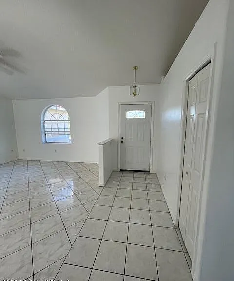 9 Lyons Pl — Photo 11