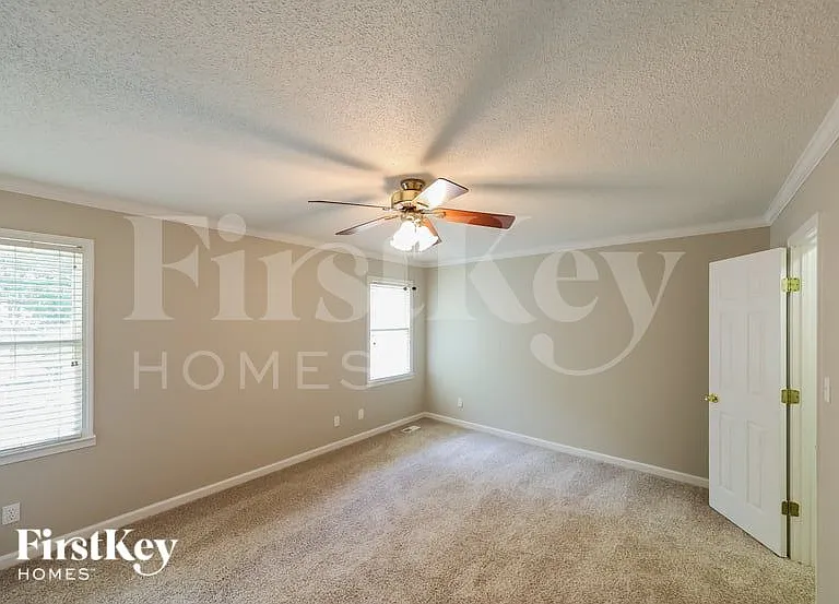 5263 Highland Trace Cir — Photo 10