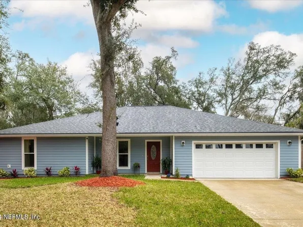 324 S 12th St, Fernandina Beach, FL 32034