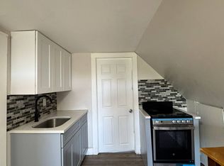 12 Grain St #3, Newark, NJ 07103