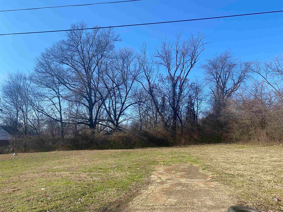 2nd image of 1451 S McLean Blvd #26