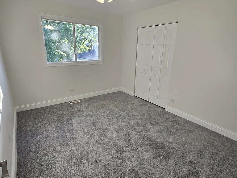 17055 Hickory Ct — Photo 18
