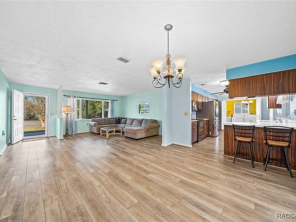3rd image of 54 Sj Kellner Blvd