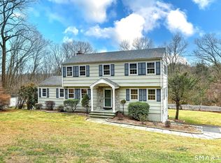 25 Shelter Rock Rd, Trumbull, CT 06611