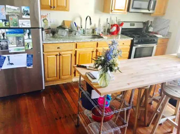 29 Putnam Ave APT 3, Cambridge, MA 02139