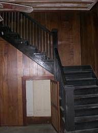 4th image of 4018 Burgundy St