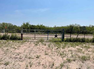 324 S Ranch Road 7132g, Laredo, TX 78041