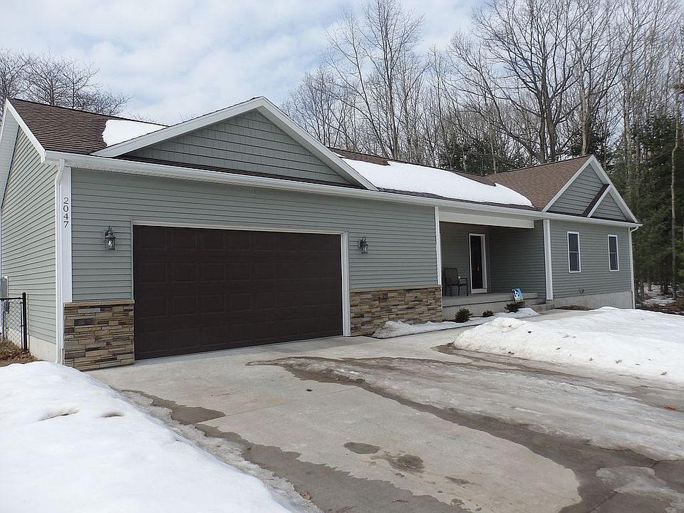 1st image of 2047 N Lakeshore Dr
