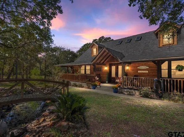 8564 Zebra Xing, Larue, TX 75770