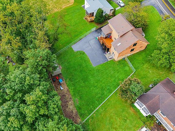 3rd image of 5315 Merriman Rd