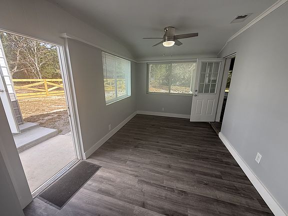 2nd image of 117 Watters Dr