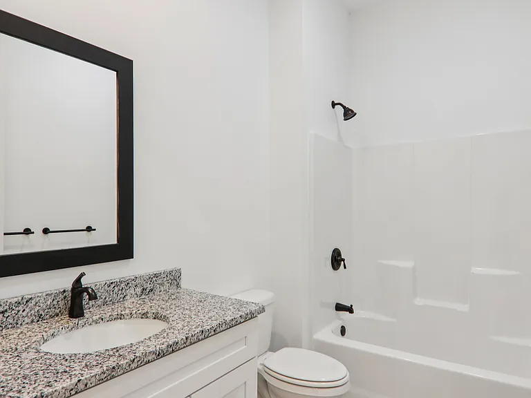 178 Jonathan Ln — Photo 34