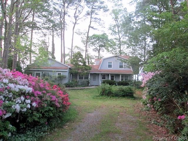 1st image of 240 Dogwood Ln