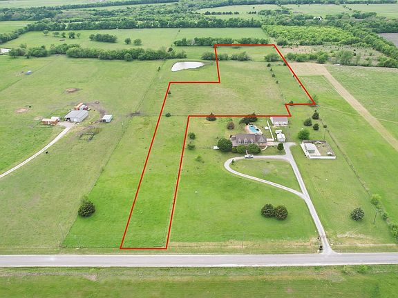 3rd image of 999A E Line Rd