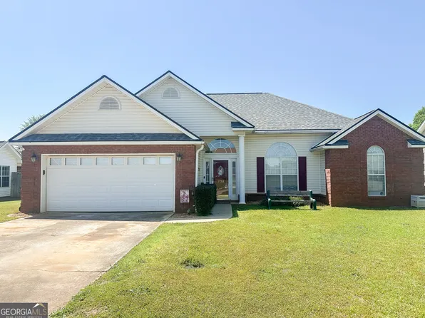 704 Sark Dr, Warner Robins, GA 31088