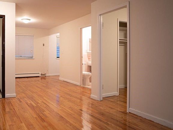 5th image of 55 Cooper St APT 4a