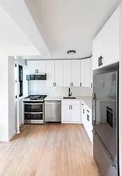 209 Clinton Avenue, #6F