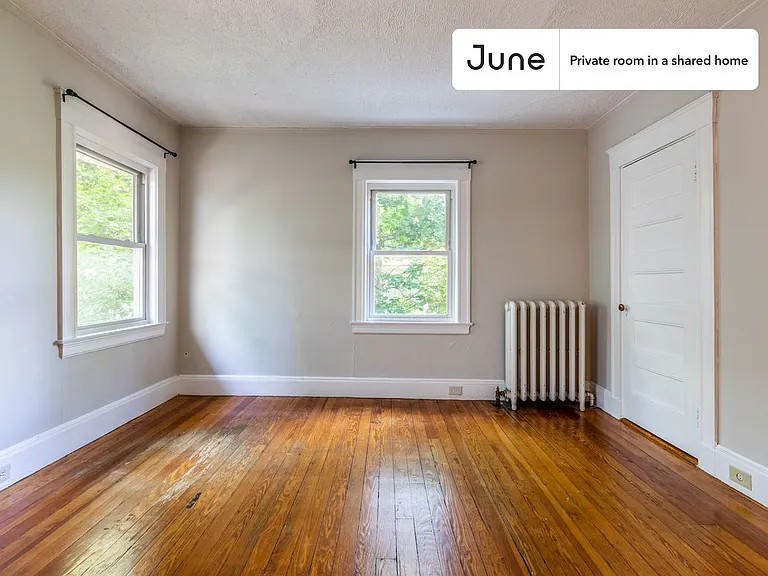 47 Wallingford Rd #E — Photo 2