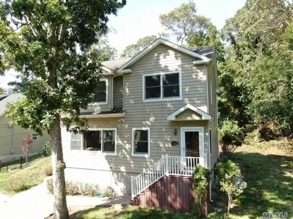244 Broadway, Rocky Point, NY 11778